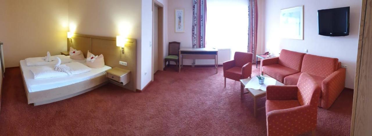 Hotel Igelstadt Fürstenberg Extérieur photo