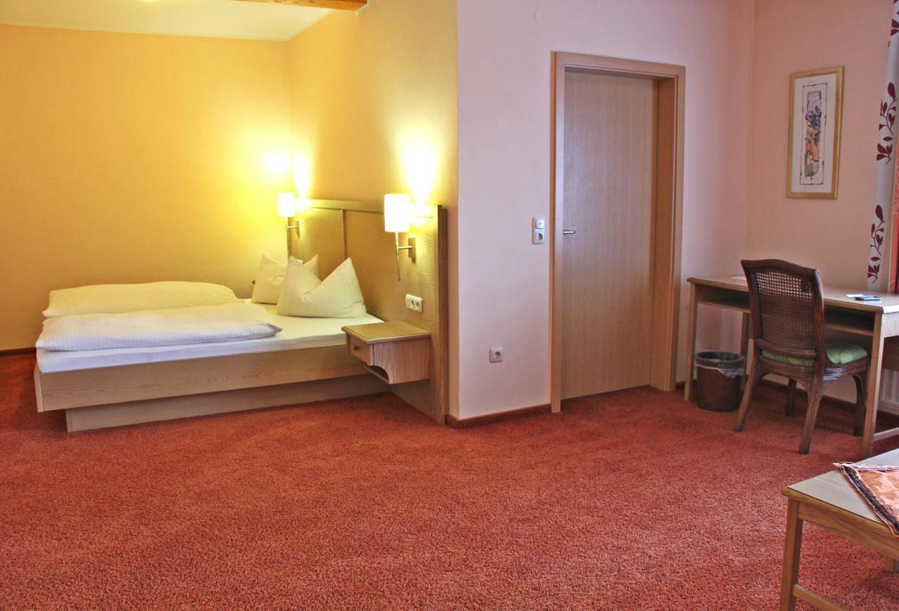 Hotel Igelstadt Fürstenberg Extérieur photo