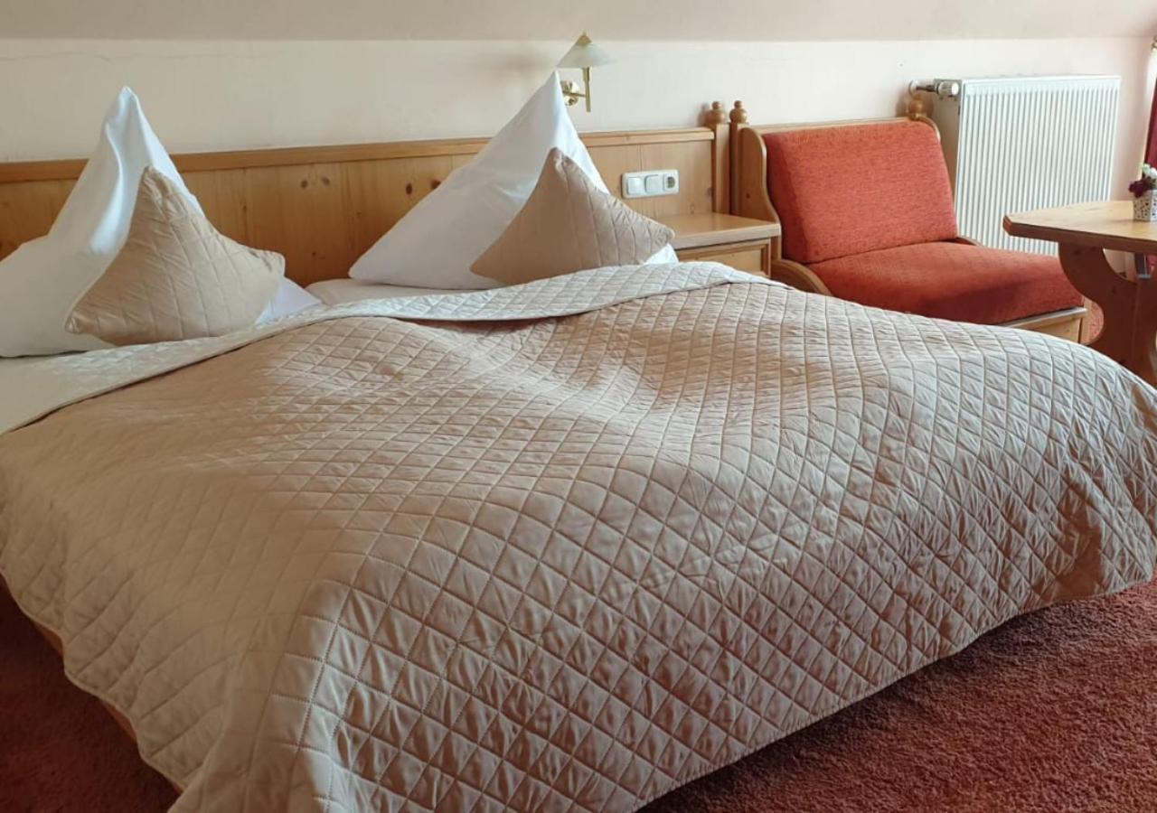 Hotel Igelstadt Fürstenberg Extérieur photo